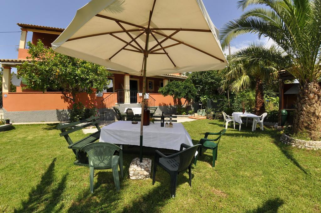 Villa Toula Dassia  Exterior foto